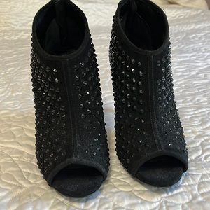 Michael Kors Black suede leather stud booties size 9